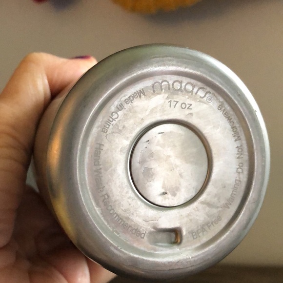 Stainless steel insulated, silver 17 ounce Tumbler - Picture 3 of 4